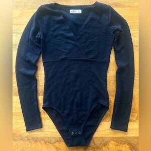 Hollister Black Long Sleeve Bodysuit – Surplice Neck, Textured, XS